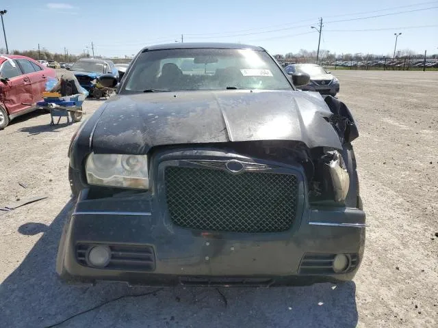 2C3AA53GX5H685025 2005 2005 Chrysler 300- Touring 5