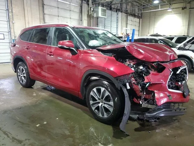 5TDKDRAH5PS017261 2023 2023 Toyota Highlander- L 4