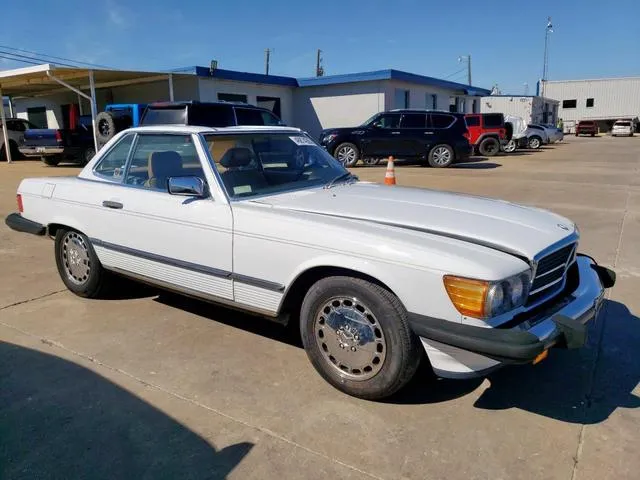 WDBBA48D8HA068748 1987 1987 Mercedes-Benz 560- SL 4