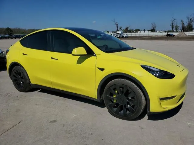 5YJYGDEE7MF075148 2021 2021 Tesla MODEL Y 4