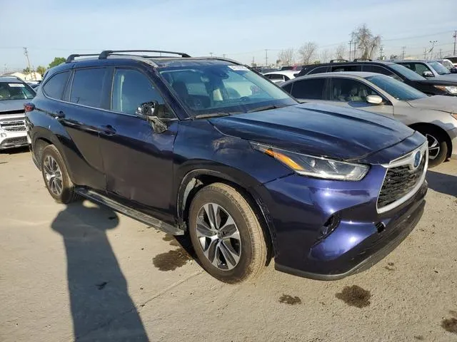 5TDKARAH7PS521027 2023 2023 Toyota Highlander- Hybrid Xle 4