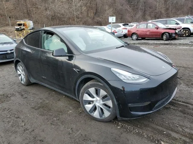 5YJYGAEE3MF130662 2021 2021 Tesla MODEL Y 4