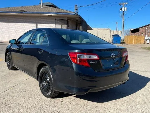 4T1BF1FK0DU261581 2013 2013 Toyota Camry- L 3