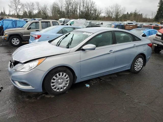 5NPEB4AC0DH570198 2013 2013 Hyundai Sonata- Gls 1