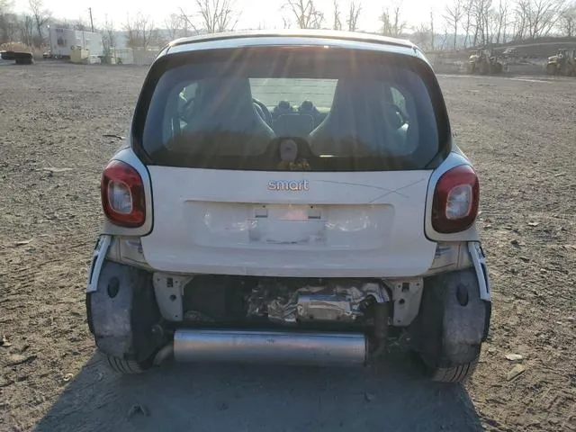 WMEFJ5DA5GK081617 2016 2016 Smart Fortwo 6