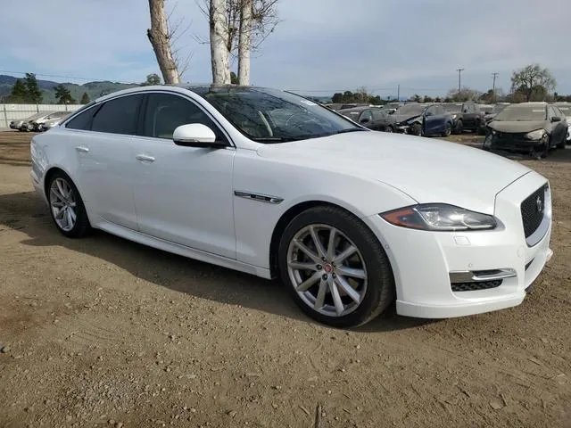 SAJWA1C70J8W13410 2018 2018 Jaguar XJ- R - Sport 4