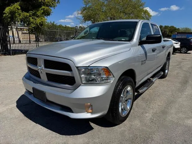 1C6RR7KG2HS732427 2017 2017 RAM 1500- ST 1