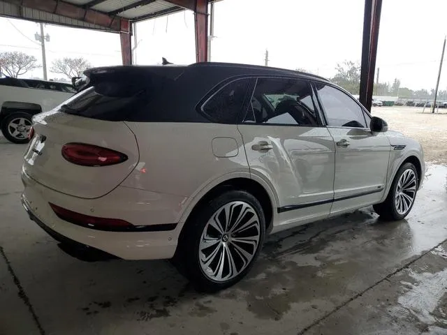 SJAAM2ZV5MC033696 2021 2021 Bentley Bentayga 3