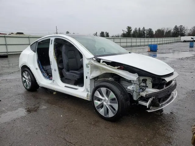 7SAYGDEE3NA012176 2022 2022 Tesla MODEL Y 4