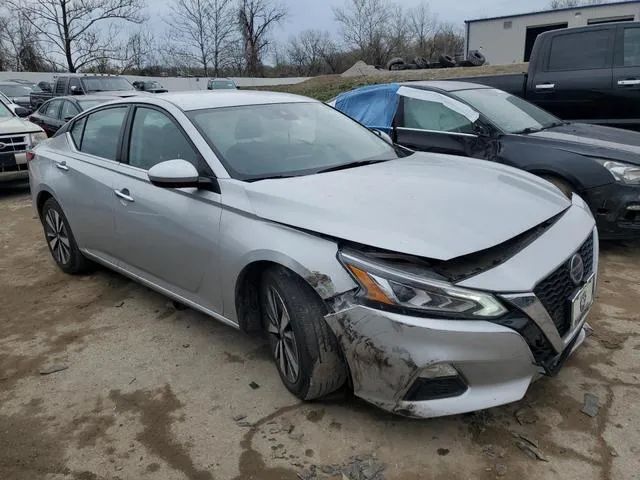 1N4BL4DV6MN369425 2021 2021 Nissan Altima- SV 4