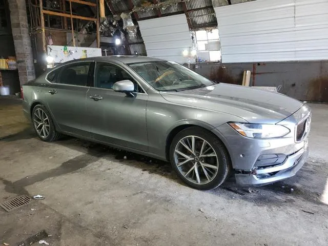 LVY982MKXJP005053 2018 2018 Volvo S90- T5 Momentum 4