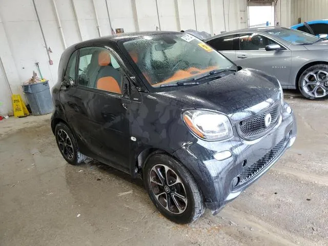 WMEFJ5DA9GK060642 2016 2016 Smart Fortwo 4