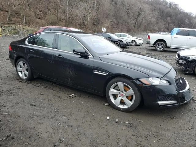 SAJBS4FX8JCY55013 2018 2018 Jaguar XF 4