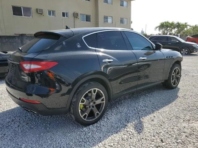 ZN661XUA5JX296076 2018 2018 Maserati Levante 3