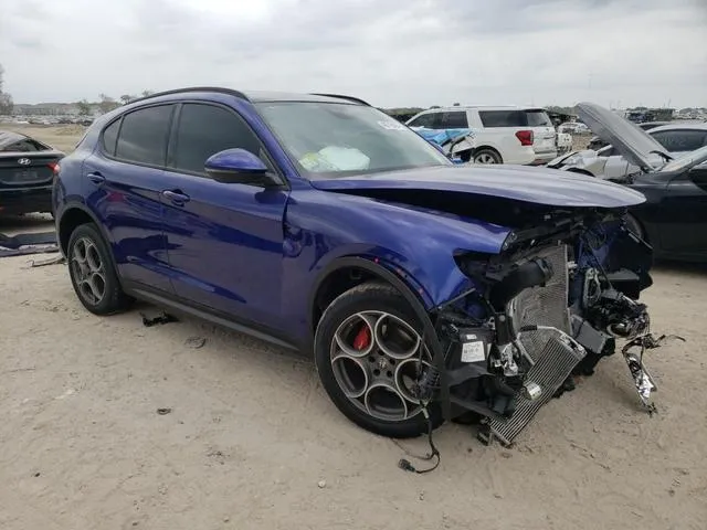 ZASPAJAN1P7D50273 2023 2023 Alfa Romeo Stelvio- Sprint 4