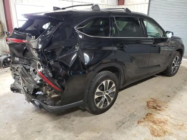 5TDGZRBH7LS516496 2020 2020 Toyota Highlander- Xle 3