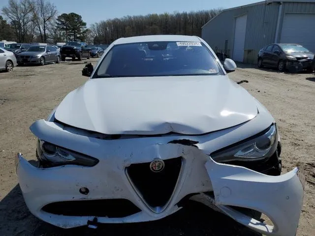 ZARFAEBN0H7550644 2017 2017 Alfa Romeo Giulia 5