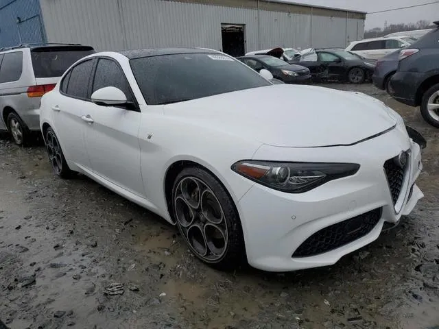 ZARFAMBN8N7652831 2022 2022 Alfa Romeo Giulia- Super 4