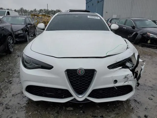 ZARFAMBN8N7652831 2022 2022 Alfa Romeo Giulia- Super 5