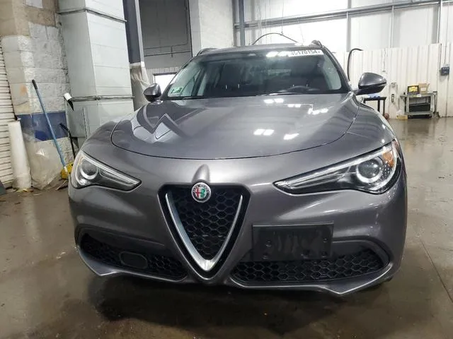 ZASFAKPN3J7B66355 2018 2018 Alfa Romeo Stelvio- Sport 5