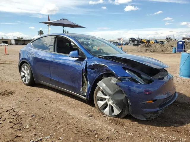 7SAYGAEE3NF329456 2022 2022 Tesla MODEL Y 4