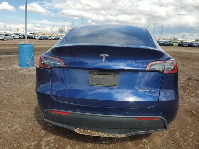 7SAYGAEE3NF329456 2022 2022 Tesla MODEL Y 6