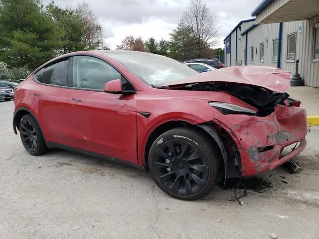 7SAYGDEE8NF393977 2022 2022 Tesla MODEL Y 4