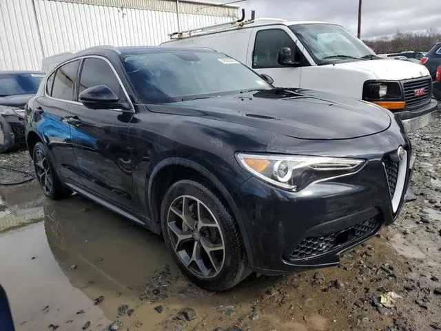 ZASPAKBN6K7C32233 2019 2019 Alfa Romeo Stelvio- TI 4