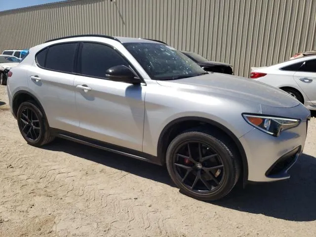 ZASPAJAN1L7C91929 2020 2020 Alfa Romeo Stelvio 4