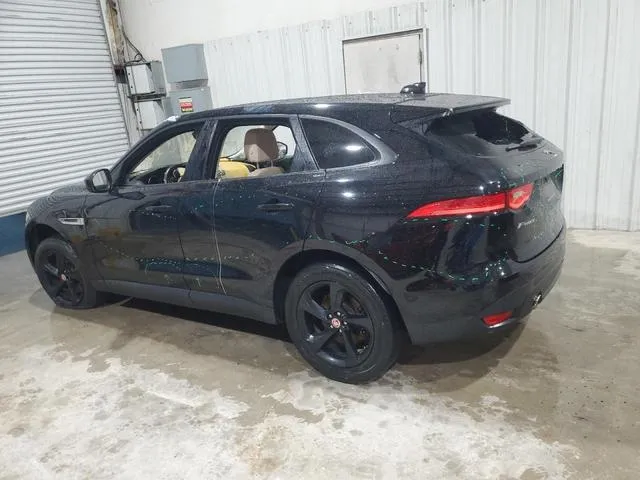 SADCS2BV2HA885419 2017 2017 Jaguar F-Pace 2