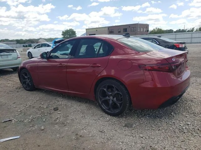 ZARFAEEN3J7566693 2018 2018 Alfa Romeo Giulia- Ti Q4 2