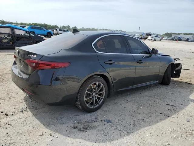 ZARFAEBN8J7591237 2018 2018 Alfa Romeo Giulia 3