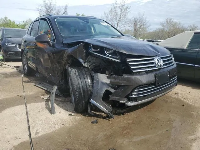 WVGEP9BPXGD005737 2016 2016 Volkswagen Touareg- Tdi 4