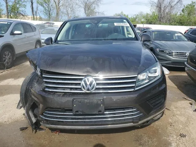 WVGEP9BPXGD005737 2016 2016 Volkswagen Touareg- Tdi 5