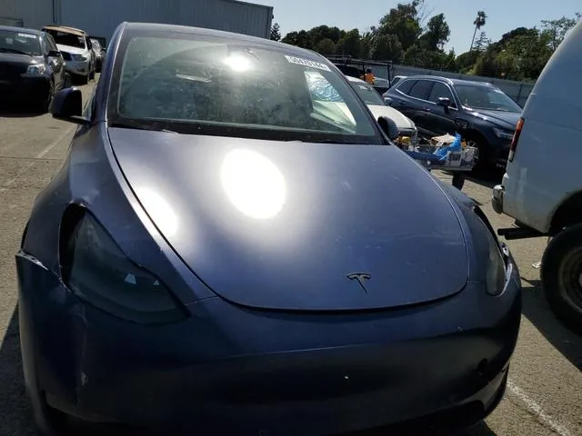 7SAYGDEF8NF529887 2022 2022 Tesla MODEL Y 5