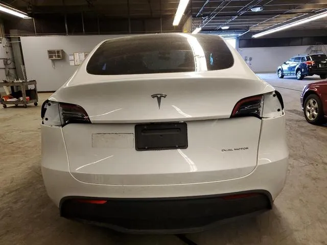 7SAYGDEEXPF616278 2023 2023 Tesla MODEL Y 6