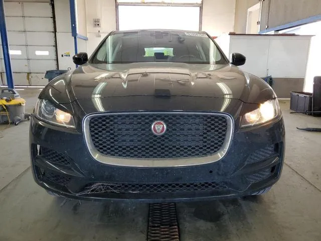 SADCS2FX3KA390570 2019 2019 Jaguar F-Pace 5