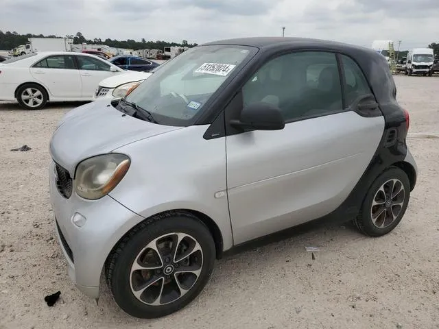 WMEFJ5DA7GK075978 2016 2016 Smart Fortwo 1