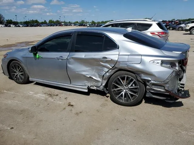 4T1G11AK0NU621672 2022 2022 Toyota Camry- SE 2