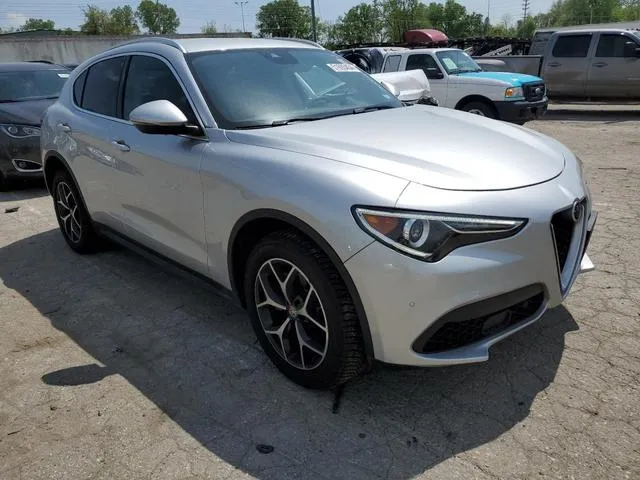 ZASFAKBN9J7C18711 2018 2018 Alfa Romeo Stelvio- TI 4