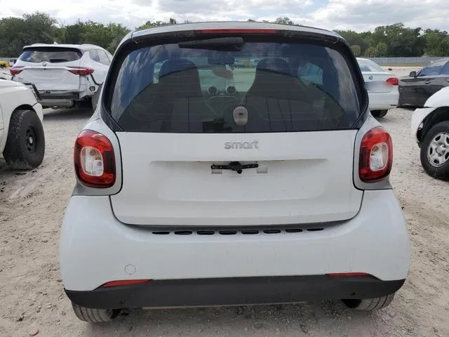 WMEFJ5DA6HK169979 2017 2017 Smart Fortwo 6