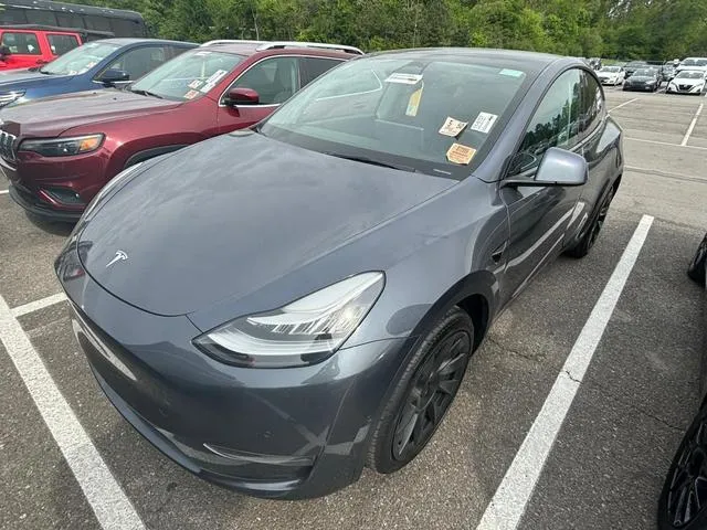 7SAYGDEE6NF481572 2022 2022 Tesla MODEL Y 2