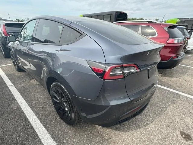 7SAYGDEE6NF481572 2022 2022 Tesla MODEL Y 3