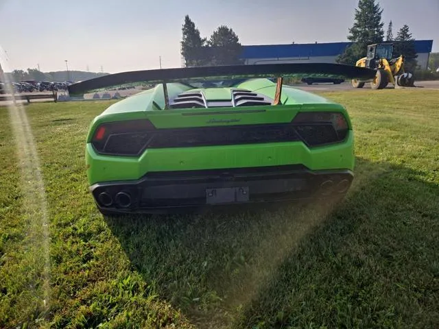 ZHWUR2ZF7HLA08210 2017 2017 Lamborghini Huracan 6