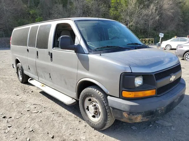 1GAHG39UX61138422 2006 2006 Chevrolet Express 4