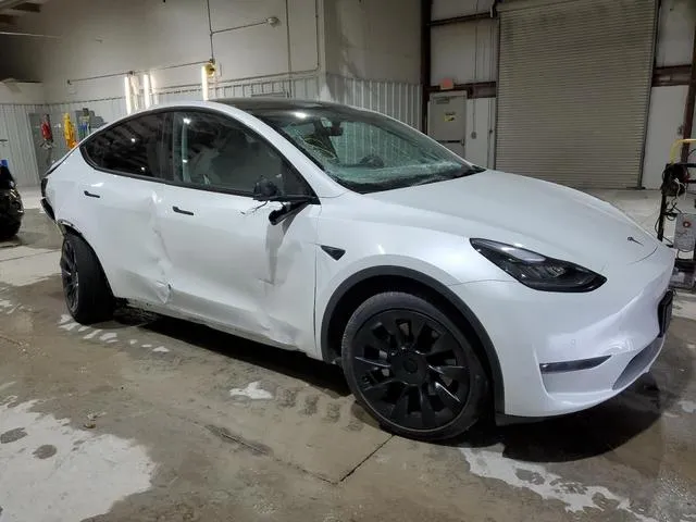 7SAYGDEE1NF425491 2022 2022 Tesla MODEL Y 4