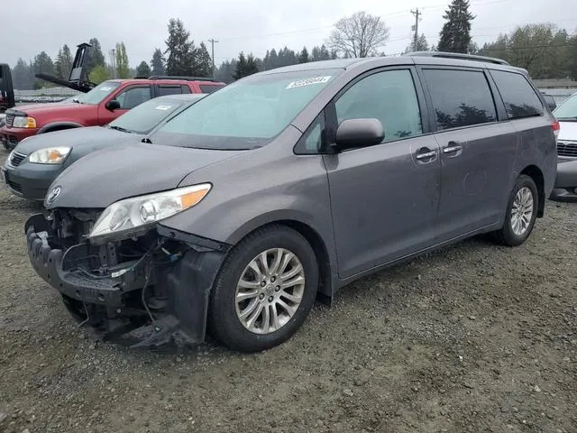 5TDYK3DC8CS239784 2012 2012 Toyota Sienna- Xle 1