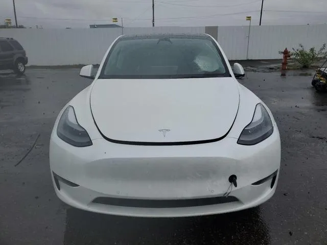 7SAYGDEF3NF364802 2022 2022 Tesla MODEL Y 5