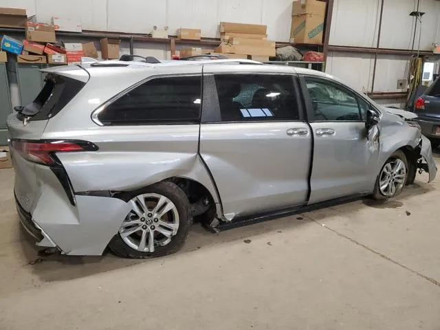 5TDZSKFC6RS127859 2024 2024 Toyota Sienna- Limited 3