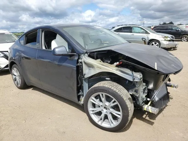 7SAYGDEE2RF004031 2024 2024 Tesla MODEL Y 4